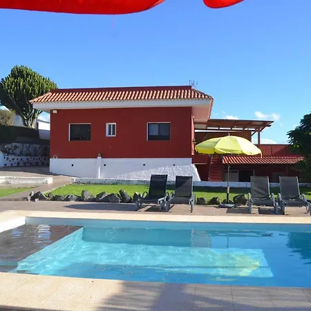 Carmen Julia 1 Arafo